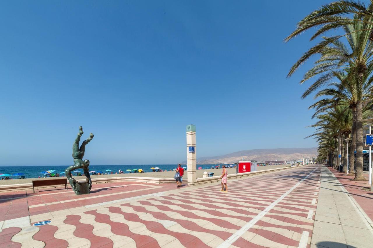 California 14 Fitsuite Almería Exteriör bild